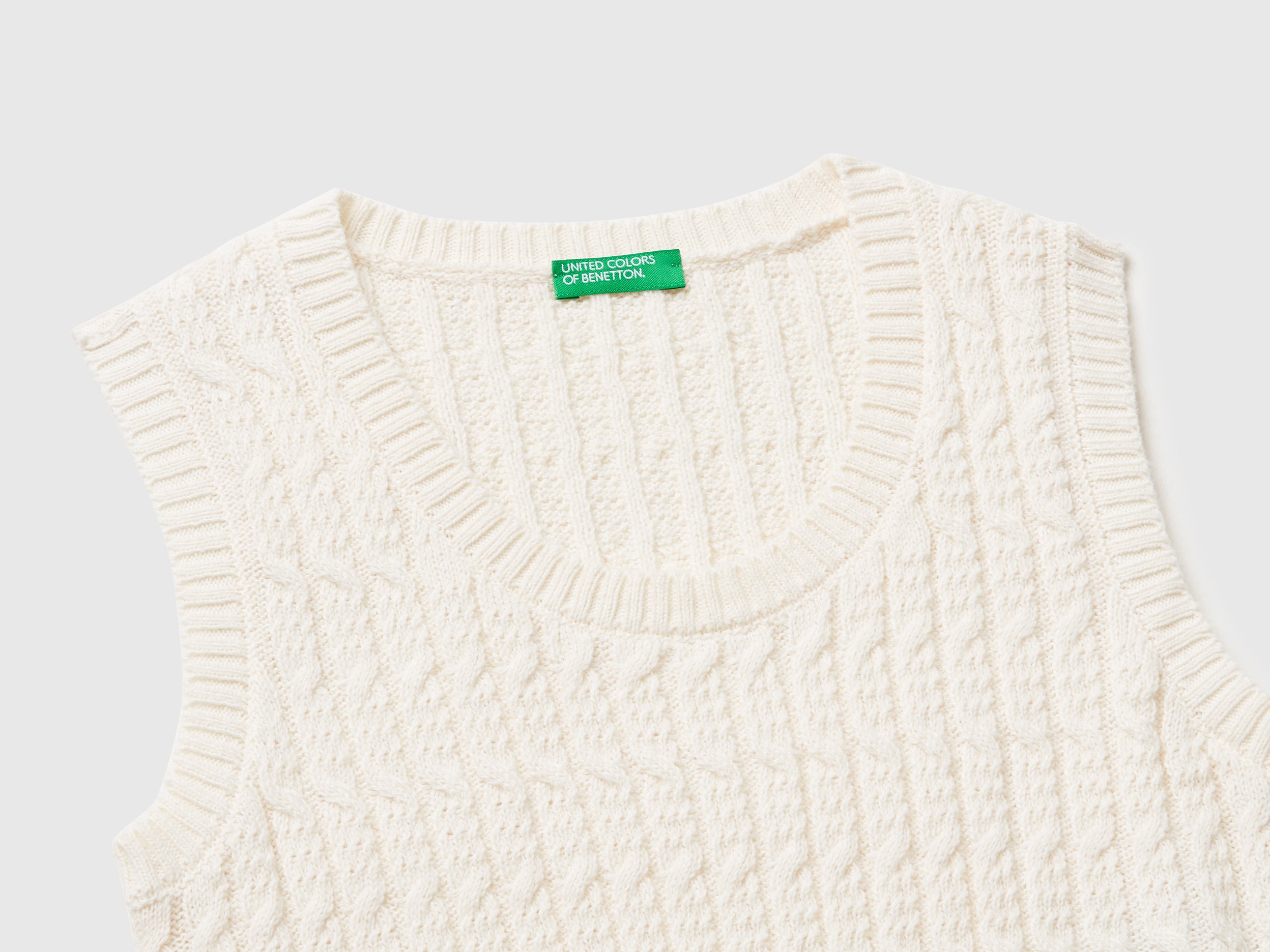 Gilet in maglia con trecce - ucb_image_DS1