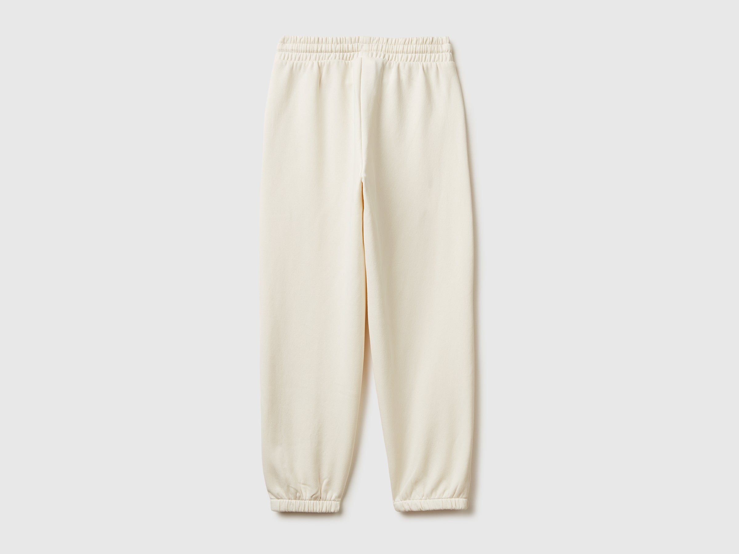 Joggers em felpo com cordão de ajuste - ucb_image_BS