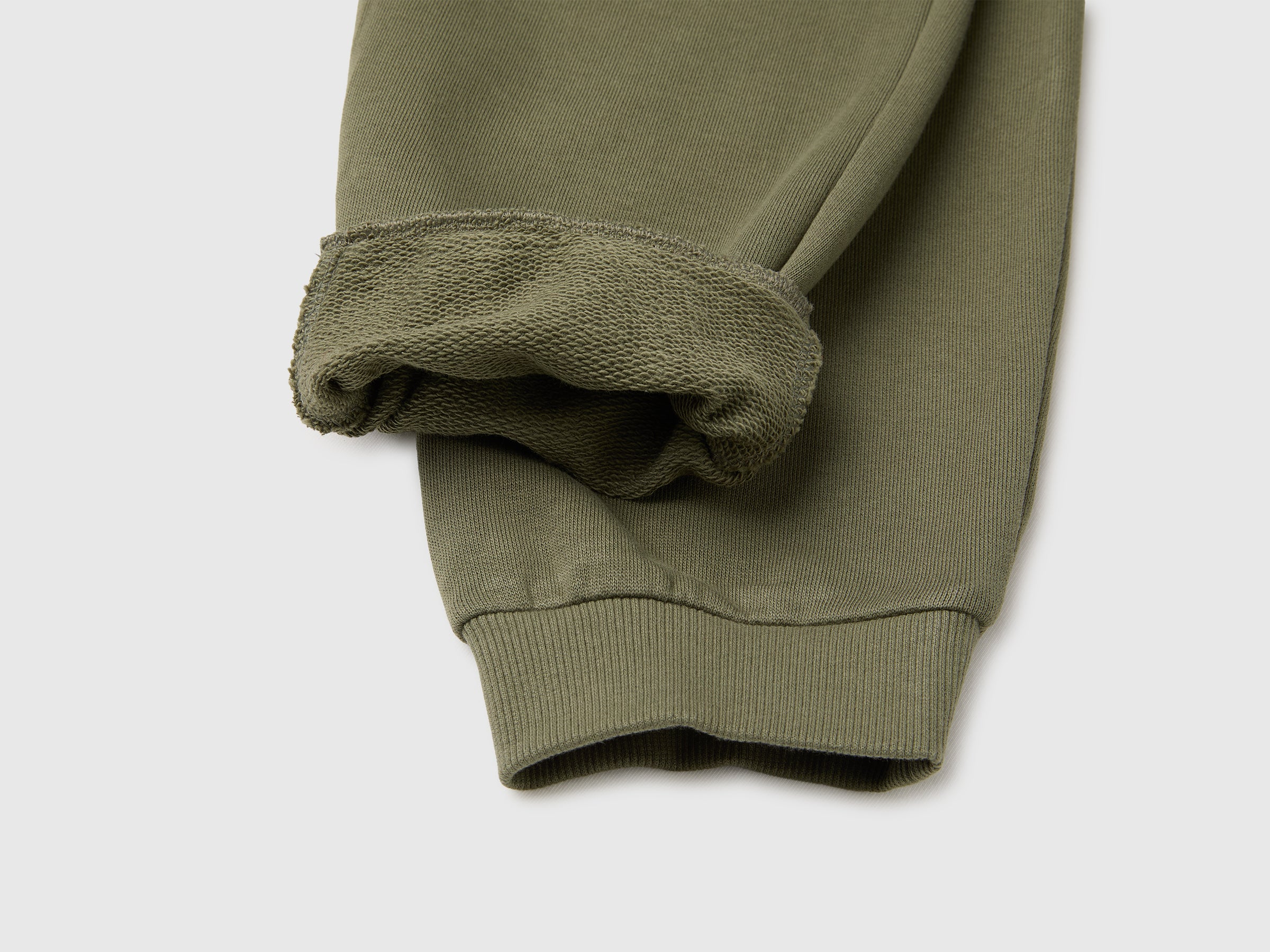 Joggers em felpo 100% algodão - ucb_image_DS1