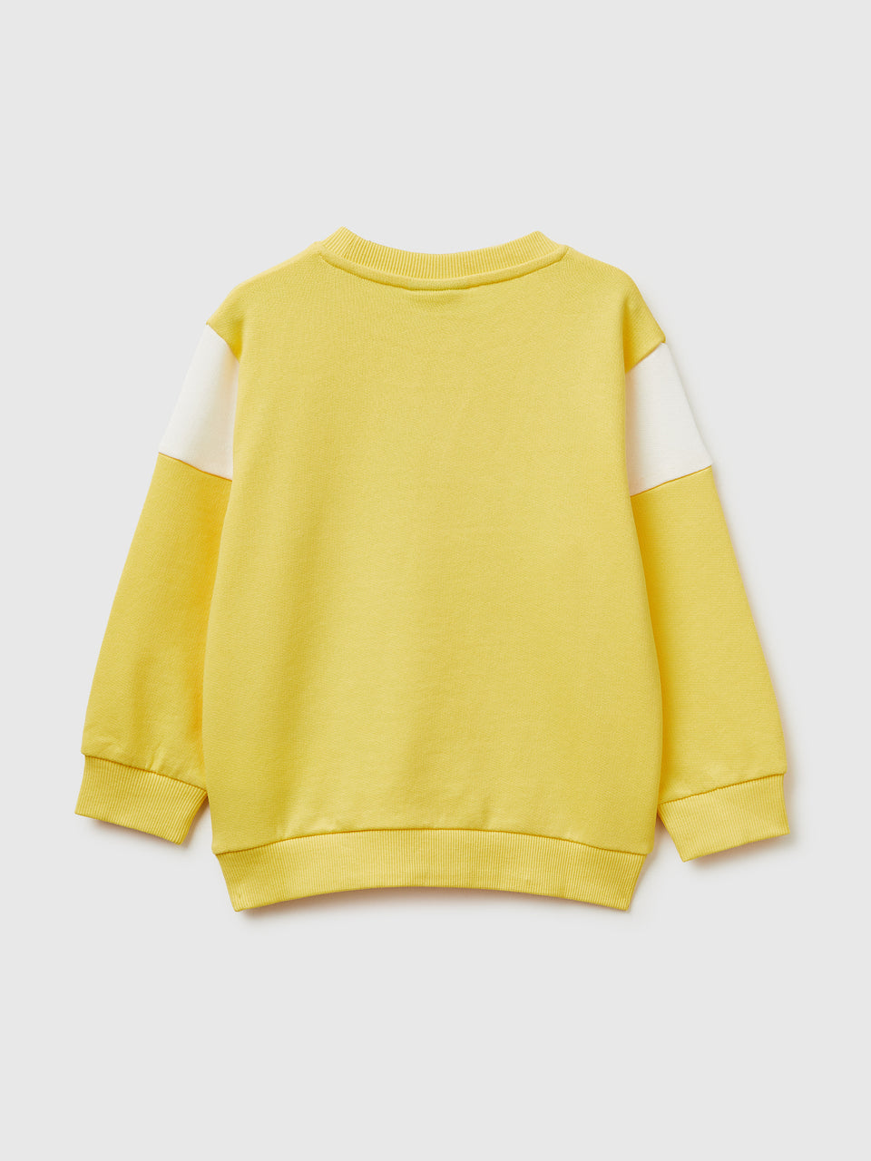 Closed Sweatshirt © Disney Pixar Cars - ucb_image_BS