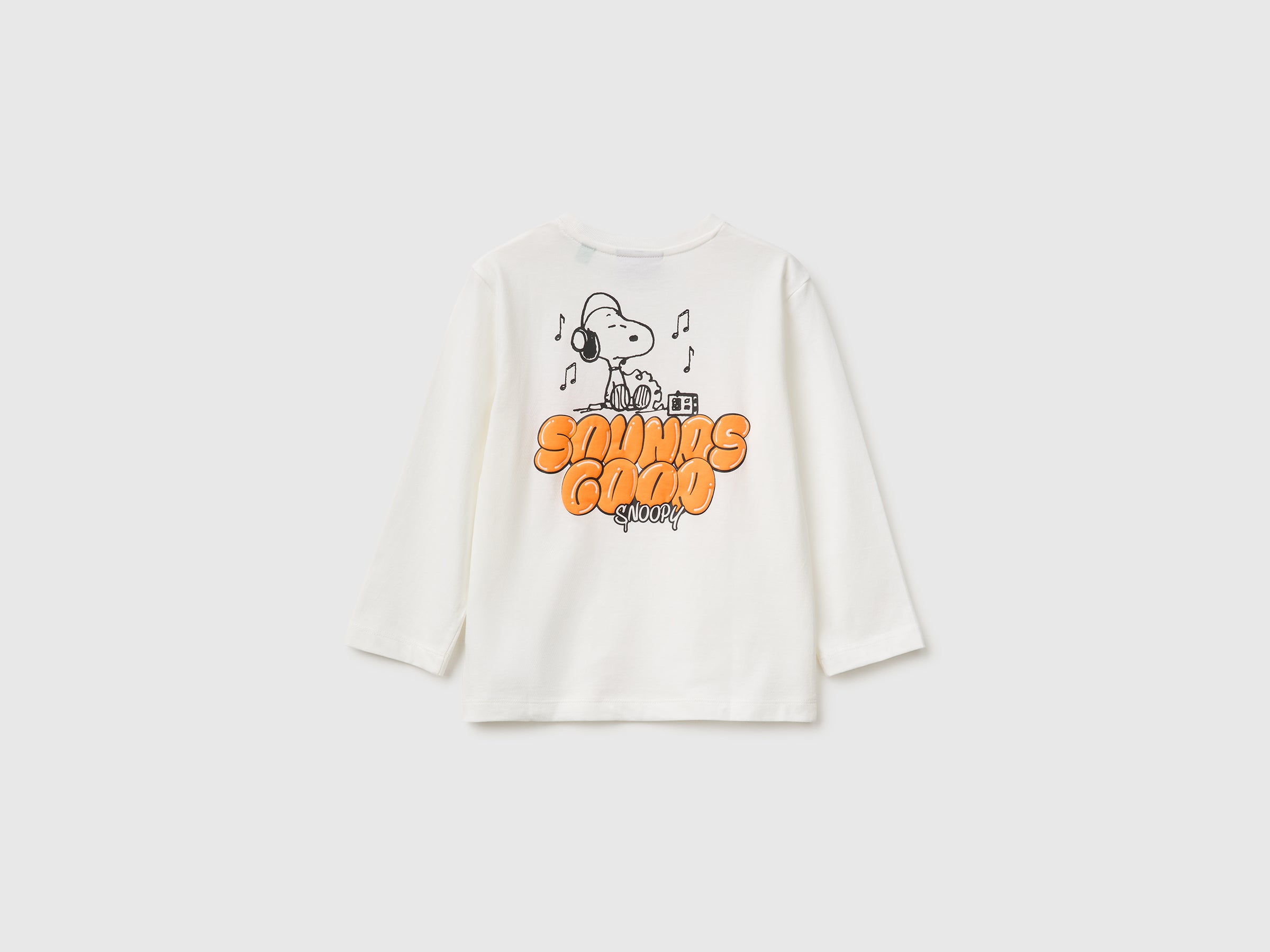 T-shirt com estampa efeito de relevo ©Peanuts - ucb_image_BS