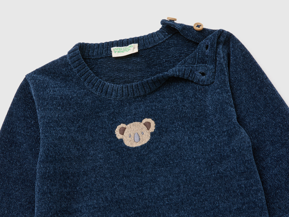 Camisola em chenille com bordado - ucb_image_DS1