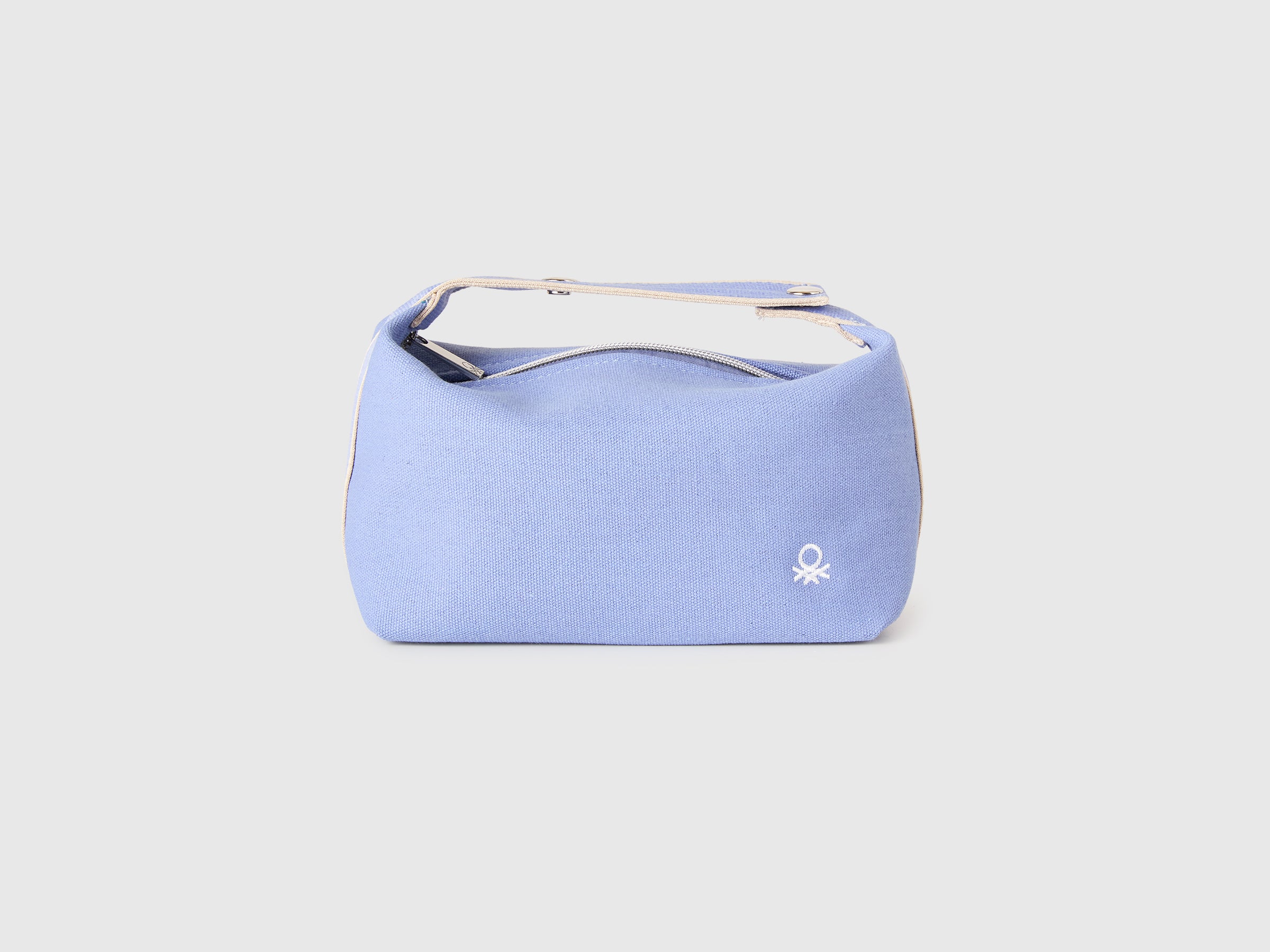 Blue beauty case - ucb_image_FS