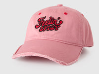 Baseball cap with 3D application - ucb_image_DS1