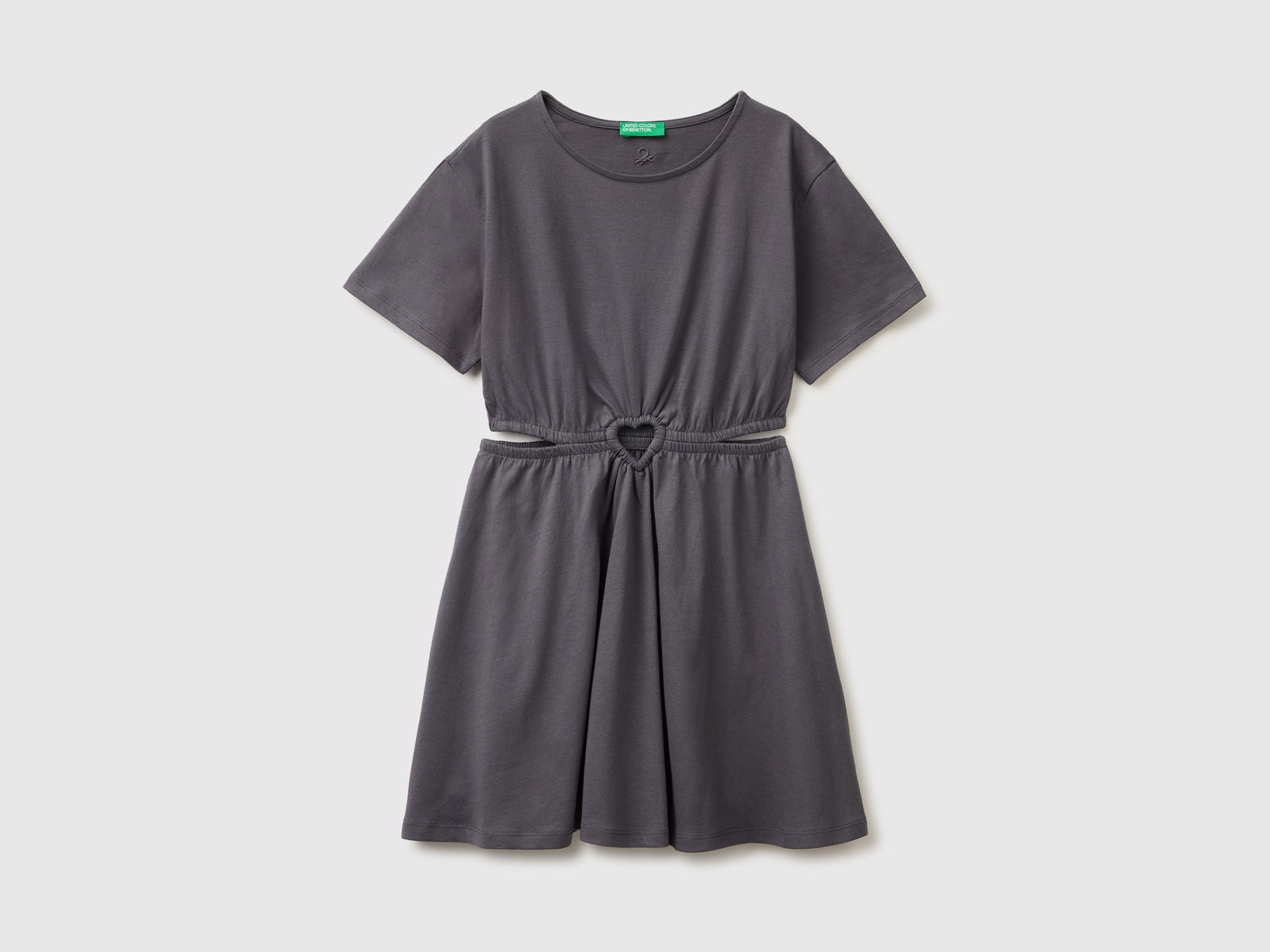 Cut-out dress with heart - ucb_image_FS