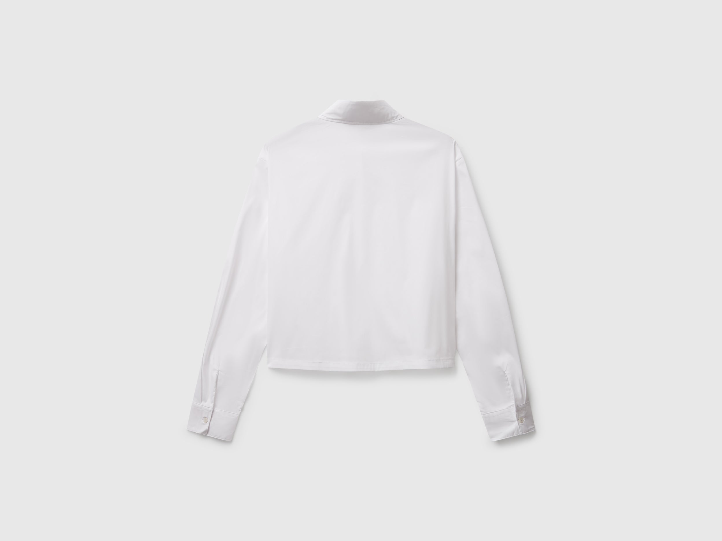 Camisa cropped com bolso pequeno - ucb_image_BS