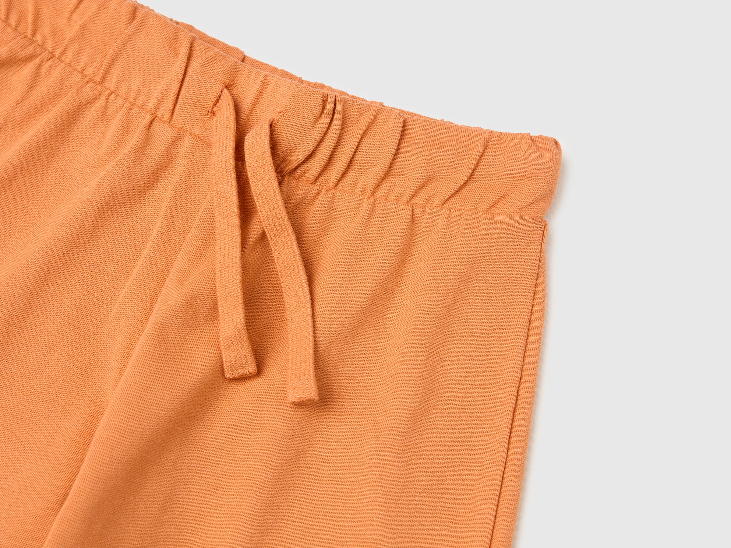Regular fit Bermuda shorts - ucb_image_DS1