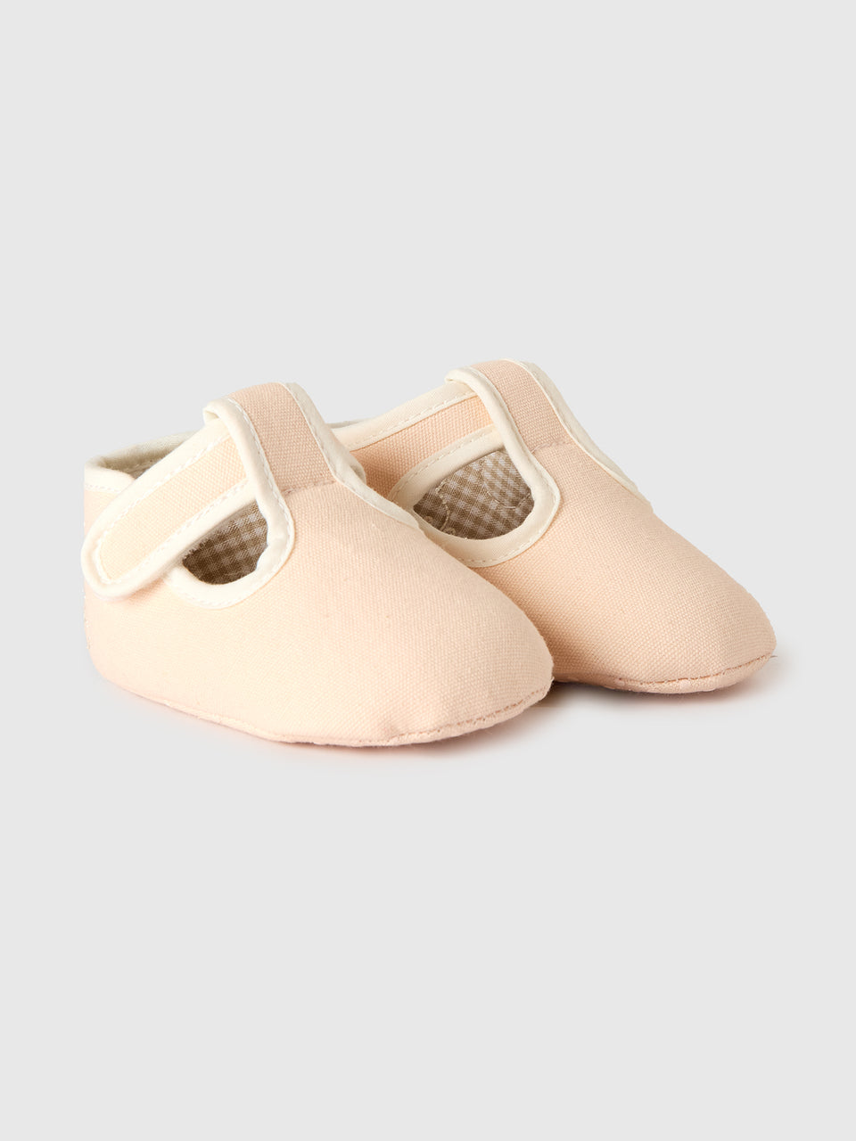 First steps shoes - ucb_image_FS