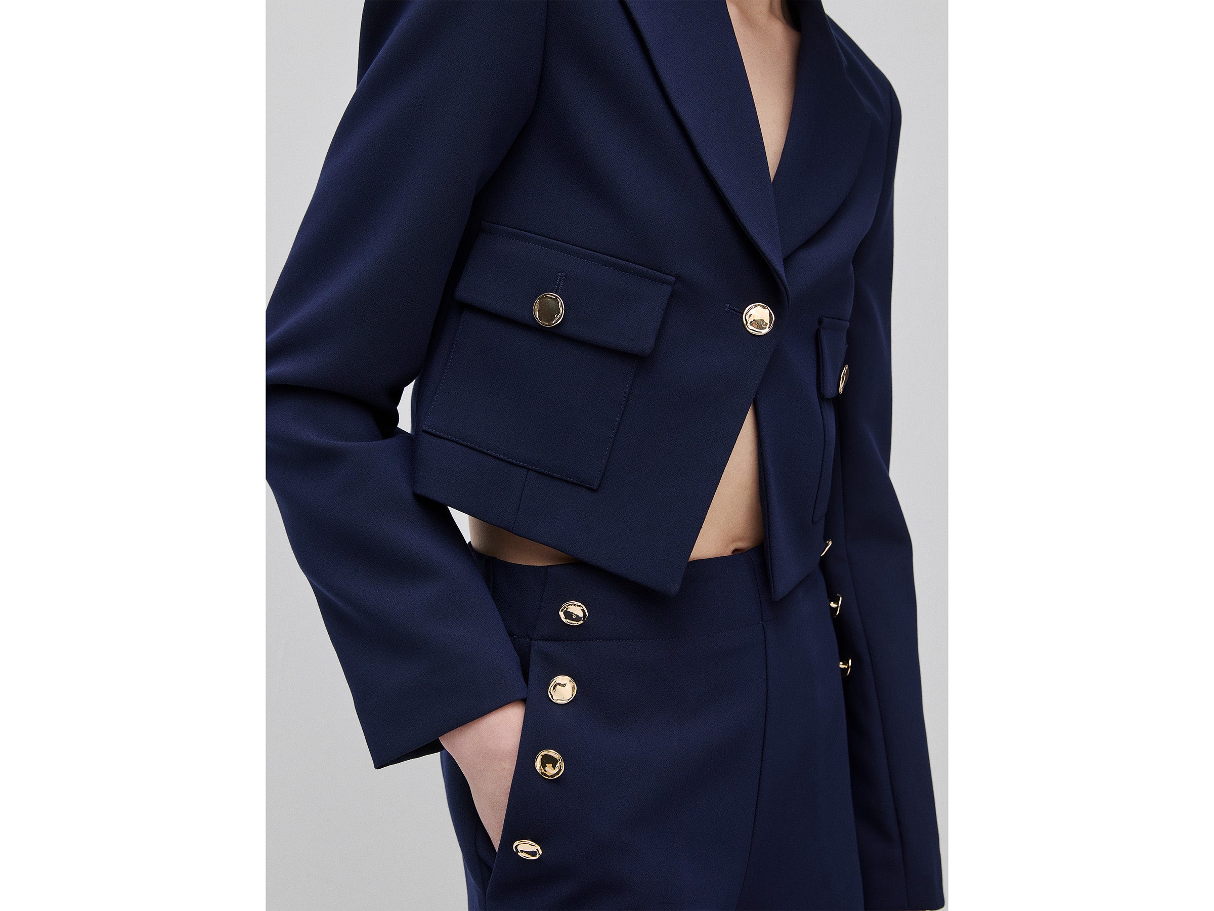 Blazer cropped - ucb_image_FY
