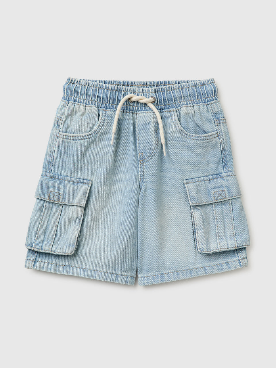 Denim Bermuda shorts with pockets - ucb_image_FS