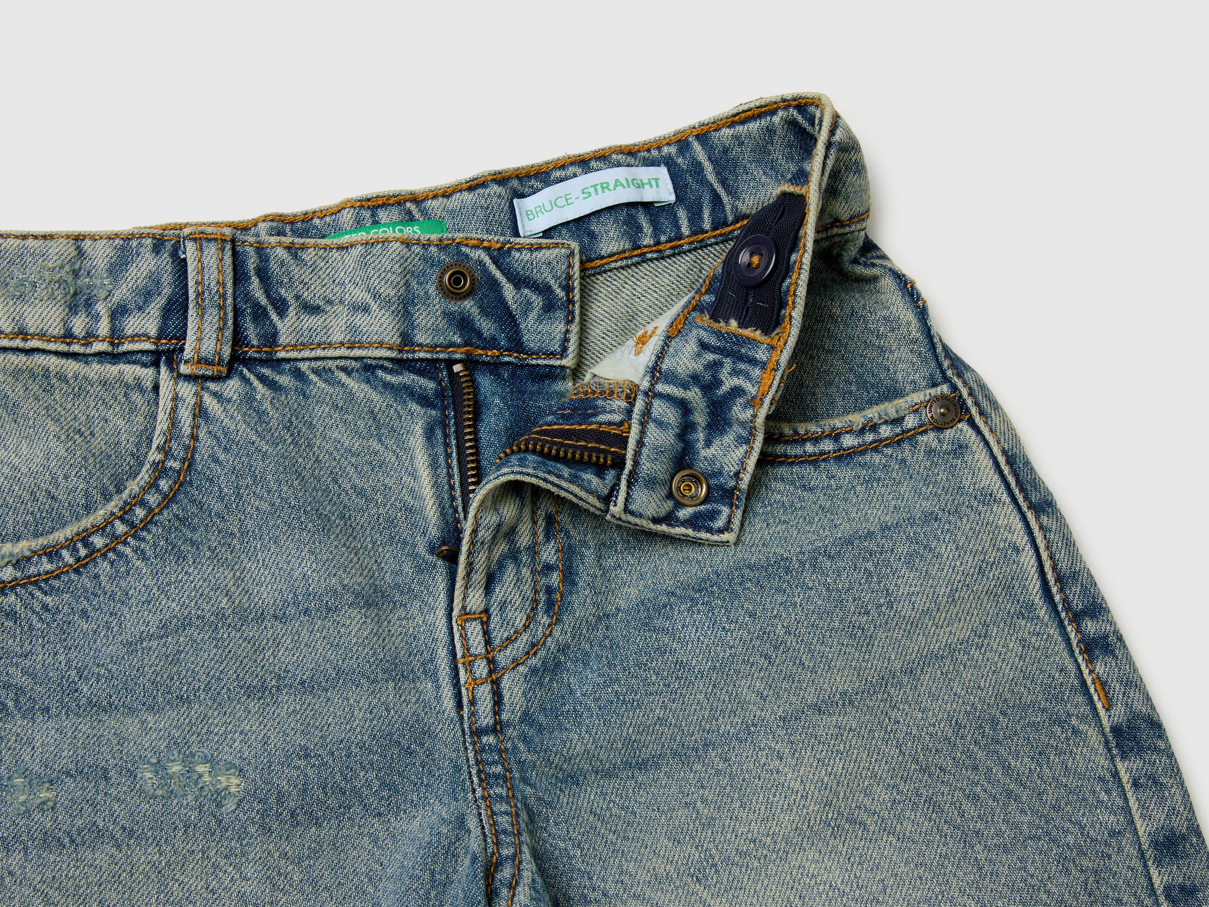 Bermudas de jeans efeito usado - ucb_image_DS1