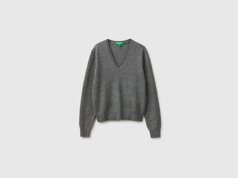 Camisola decote em V cinza em pura lã Merino - ucb_image_FS