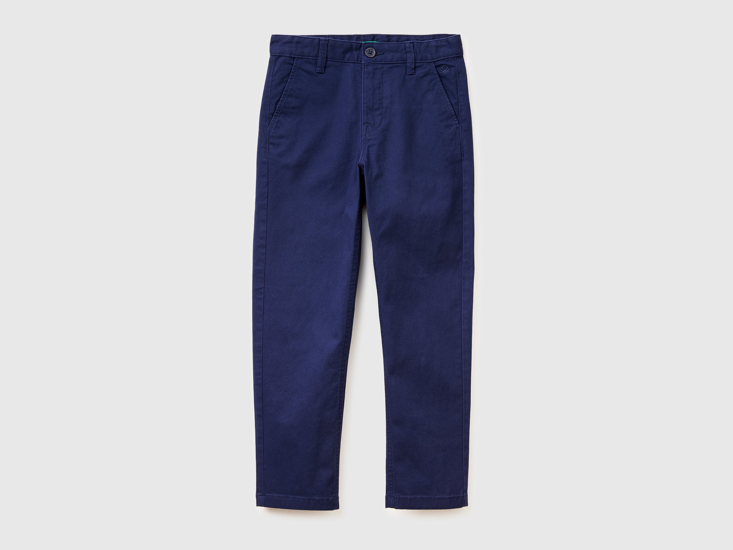 Slim fit chinos in stretch cotton - ucb_image_FS