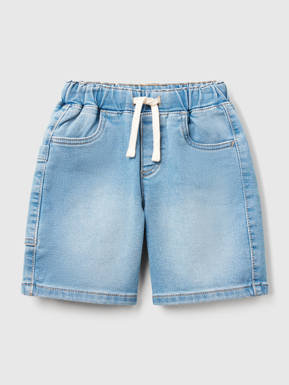 Shorts in denim elasticizzato - ucb_image_FS