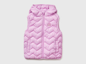 Sleeveless jacket with hood