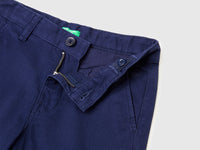 Slim fit chinos in stretch cotton - ucb_image_DS1