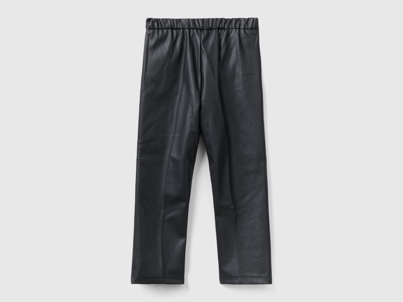 Calças slim fit em tecido efeito pele - ucb_image_BS