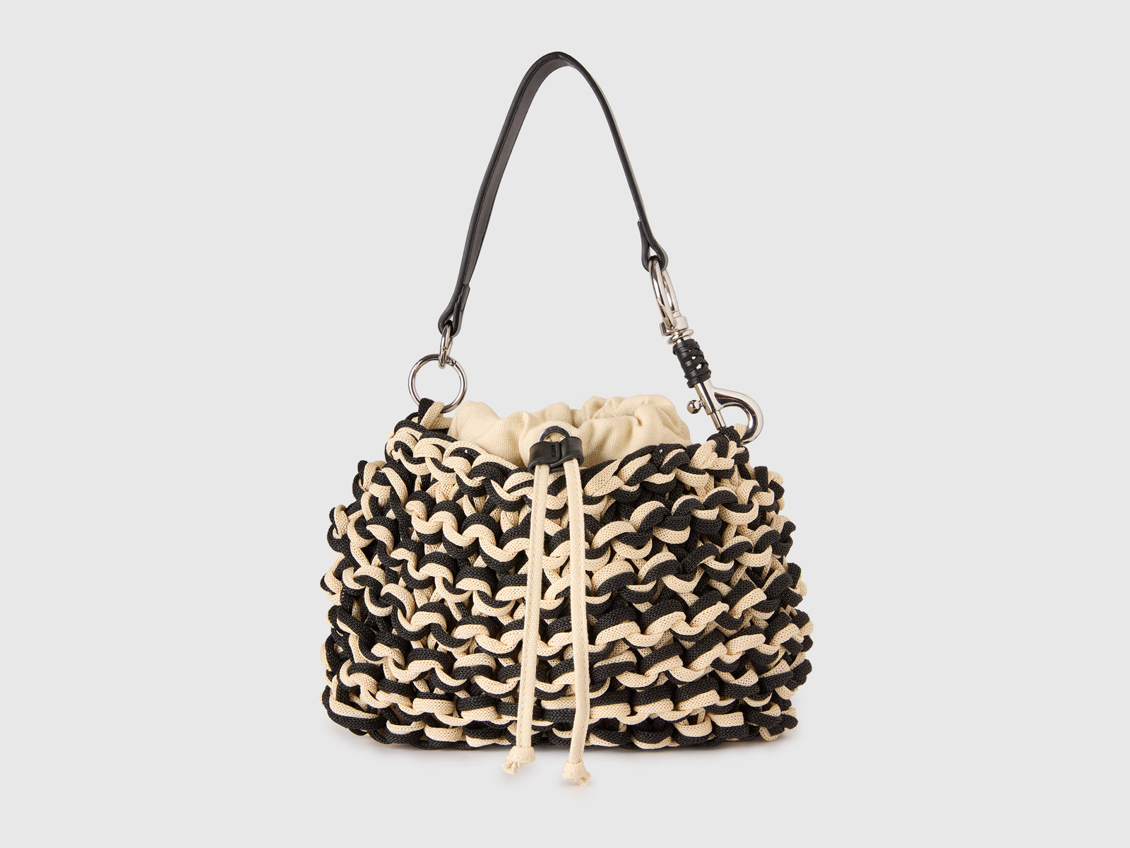 Woven hobo bag - ucb_image_FS