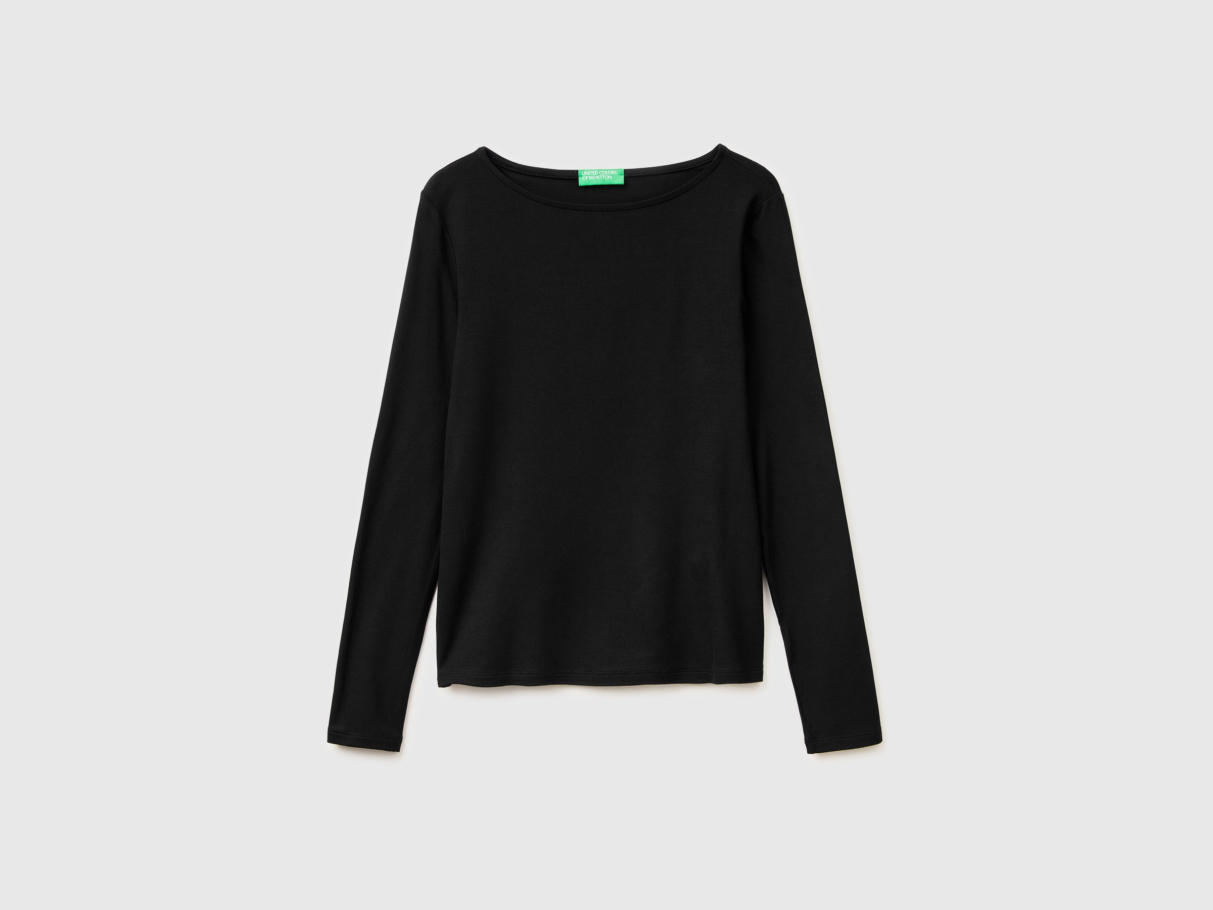 Boat-neck T-shirt - ucb_image_FS