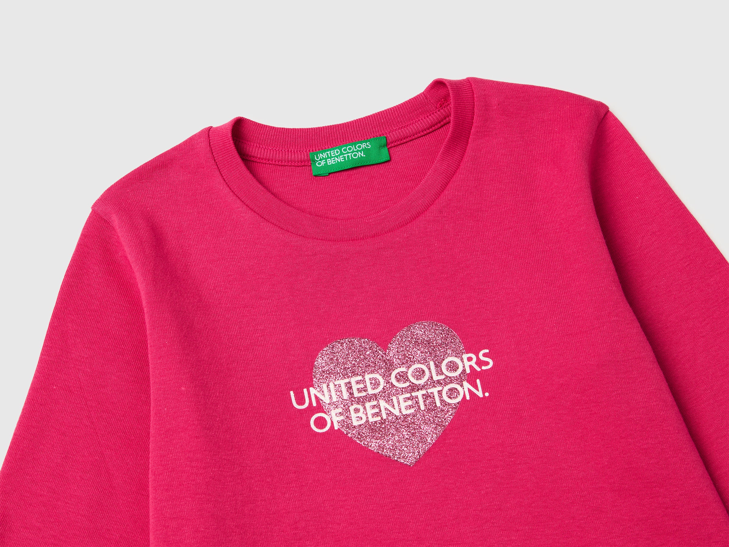 T-shirt in organic cotton with glittery logo - ucb_image_DS1