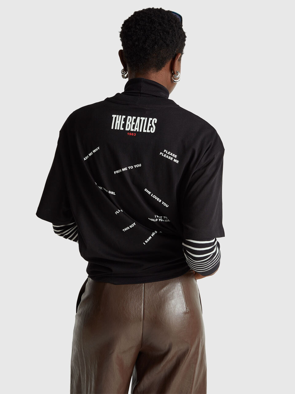 T-SHIRT image number null