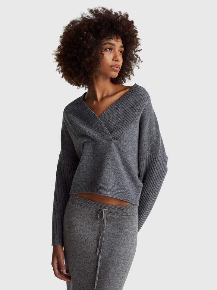 V NECK SWEATER L/S Women