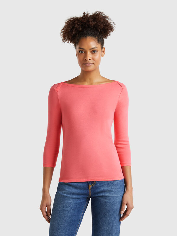 T-shirt with boat neck in 100% cotton Women