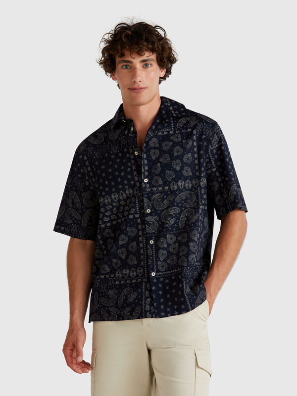 Short sleeve patterned shirt Men