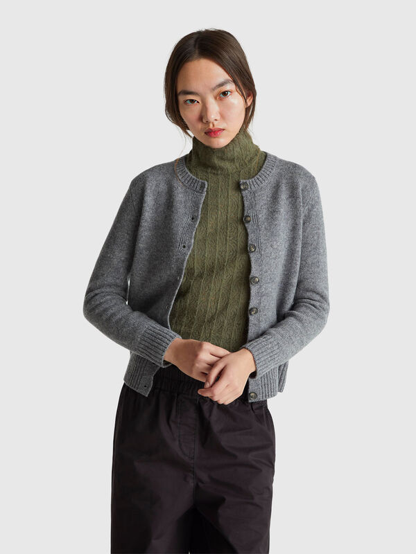 Cardigan in pure Shetland wool Women