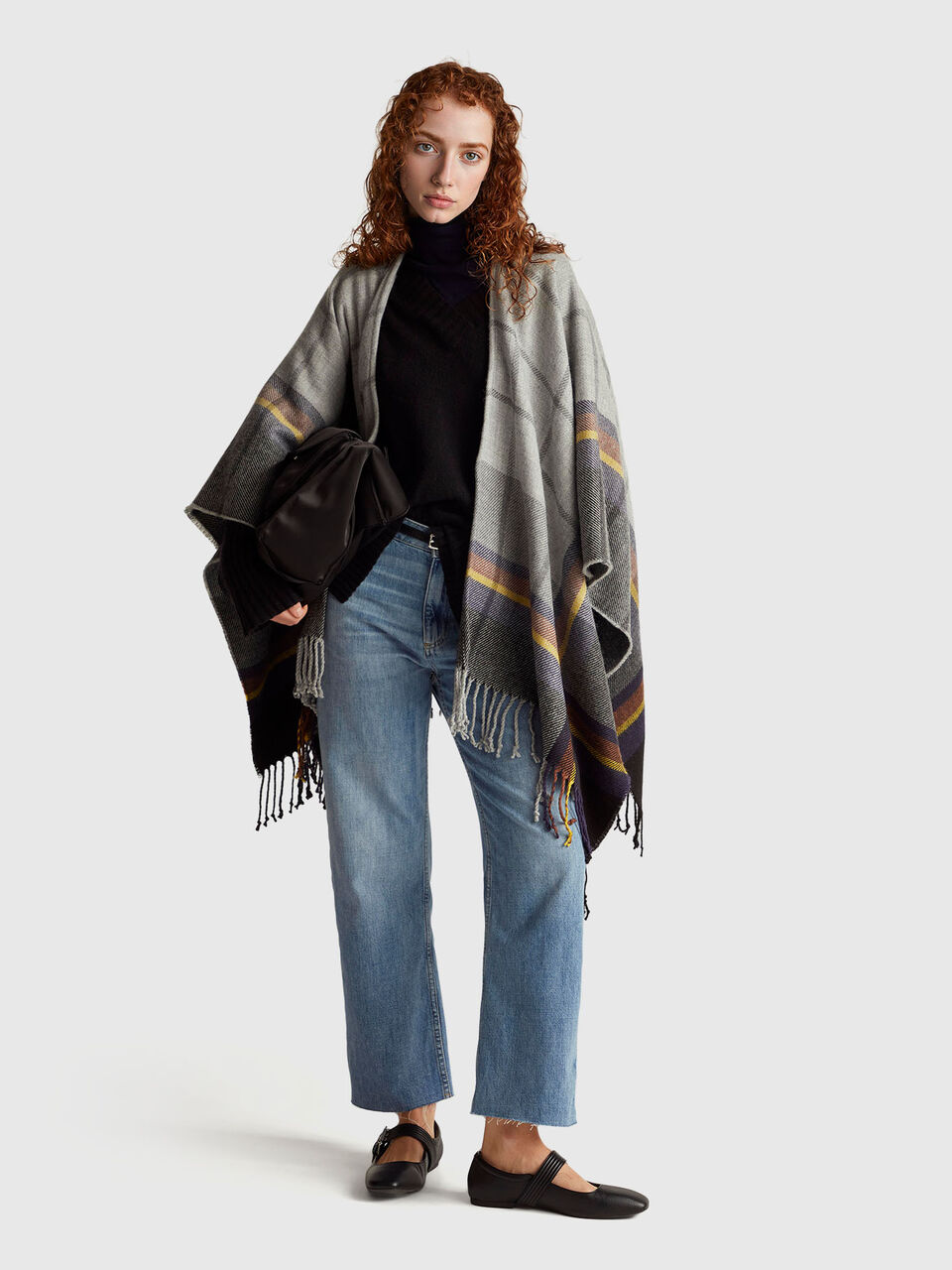 V NECK SWEATER L/S Women image number null