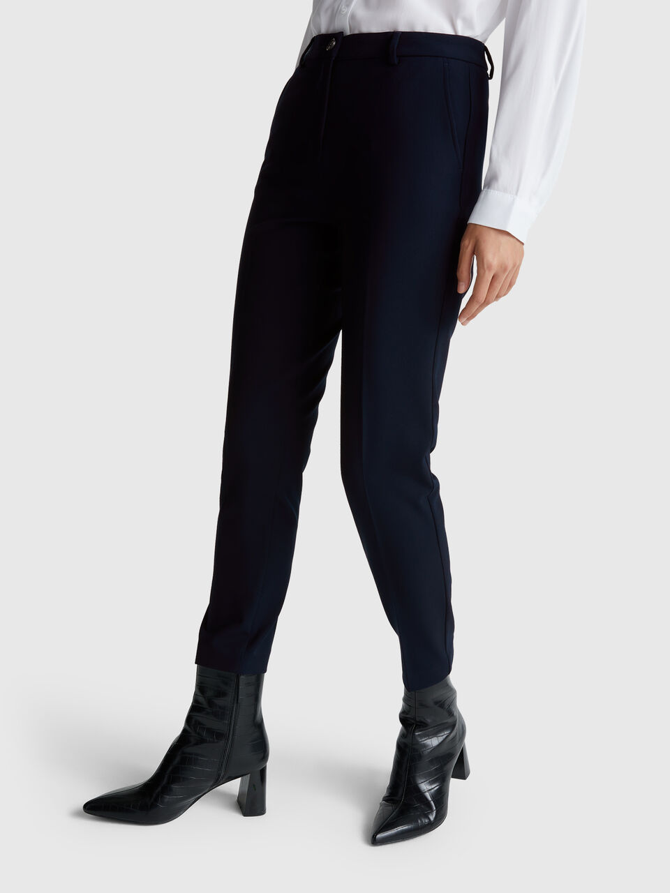 TROUSERS Women image number null