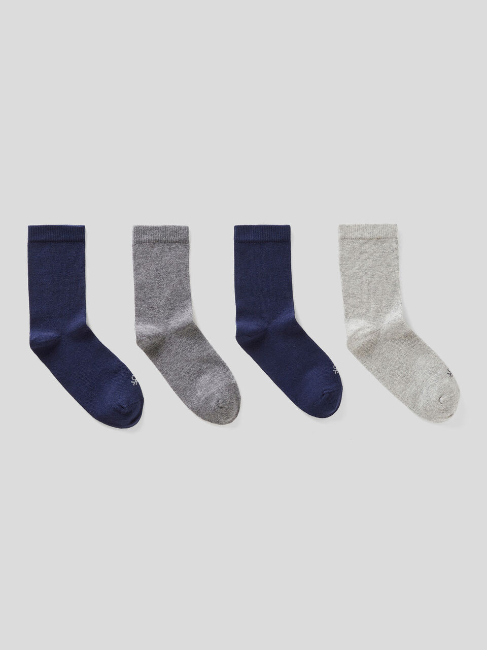 Four pairs of socks in organic stretch cotton image number 1