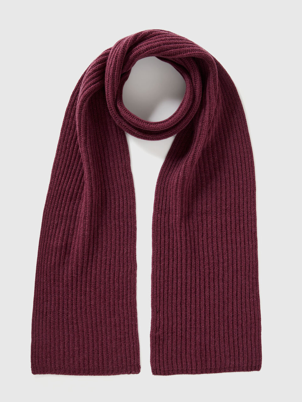 SCARF Men image number 1
