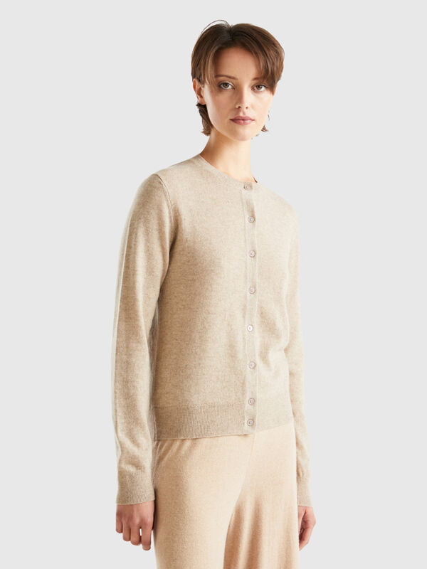 Beige cardigan in pure cashmere