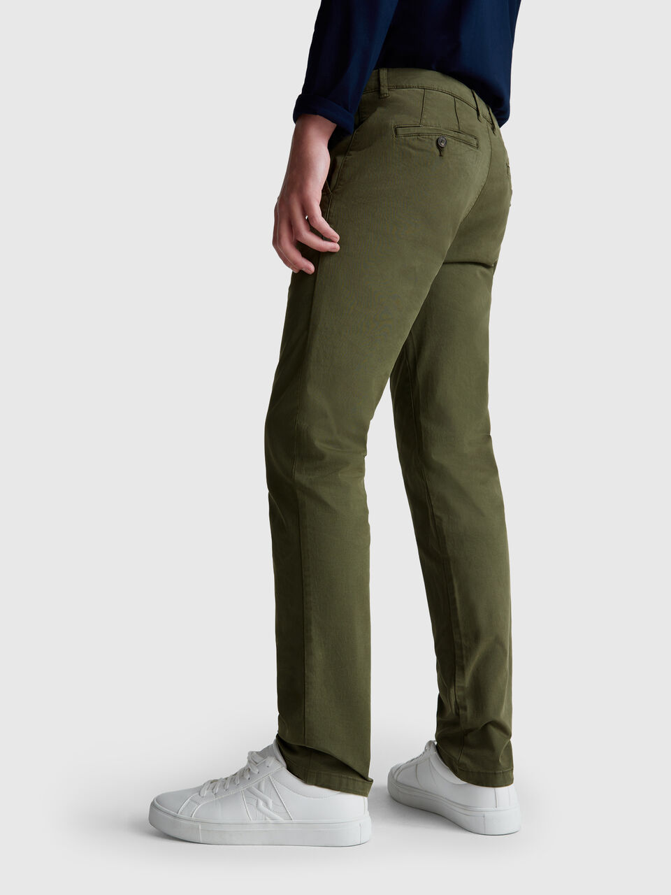 TROUSERS Men image number null