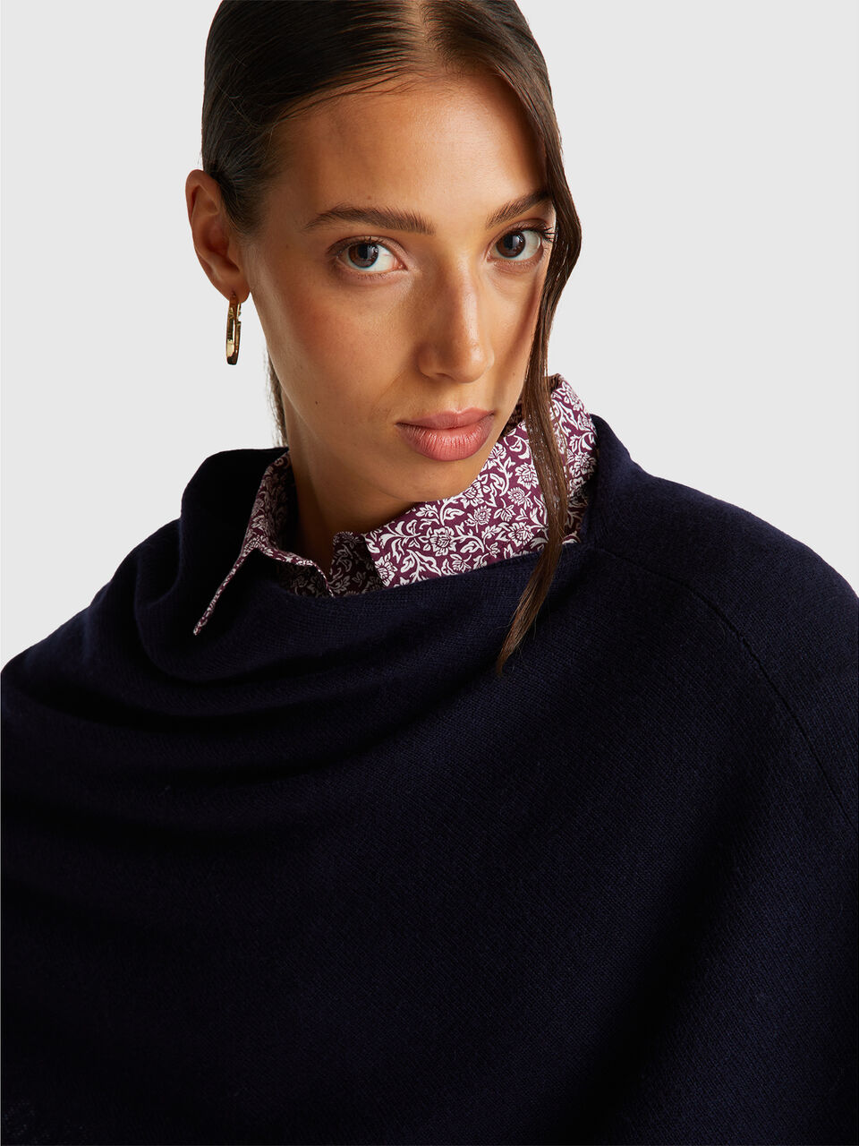 CAPE Women image number null