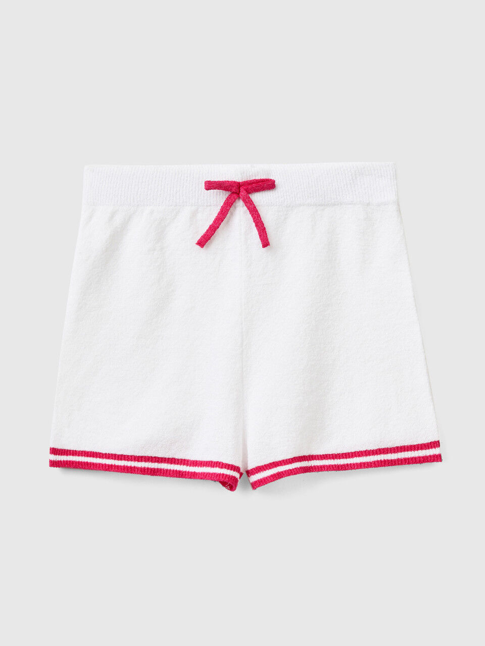 Shorts in bouclé yarn with drawstring