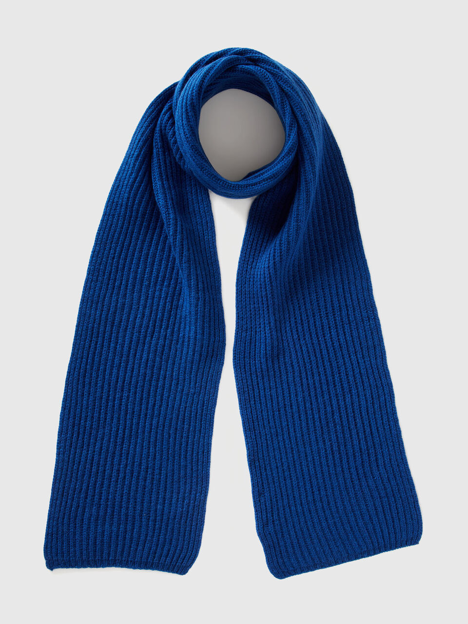 SCARF Men image number null
