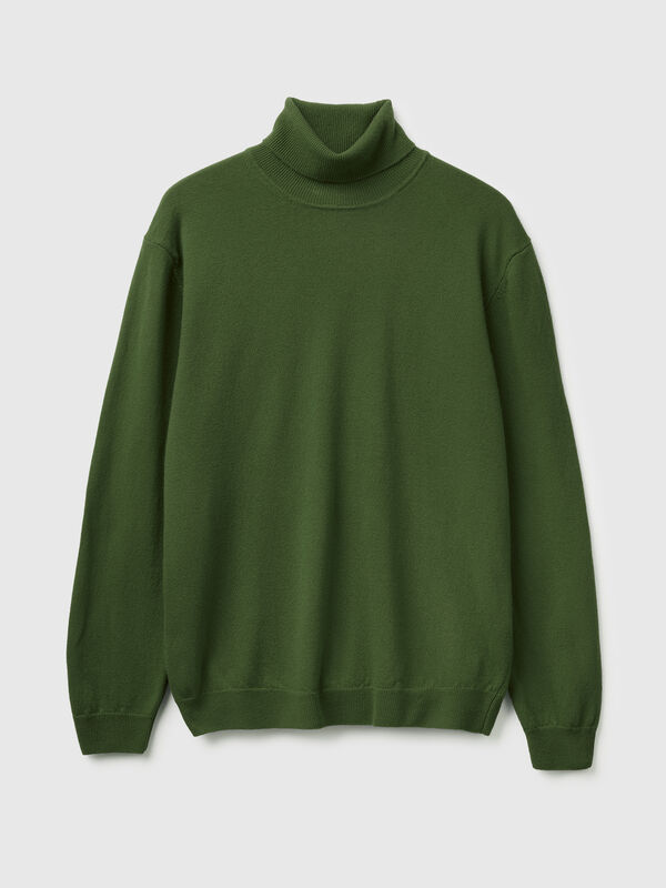 Olive green turtleneck in pure Merino wool Men