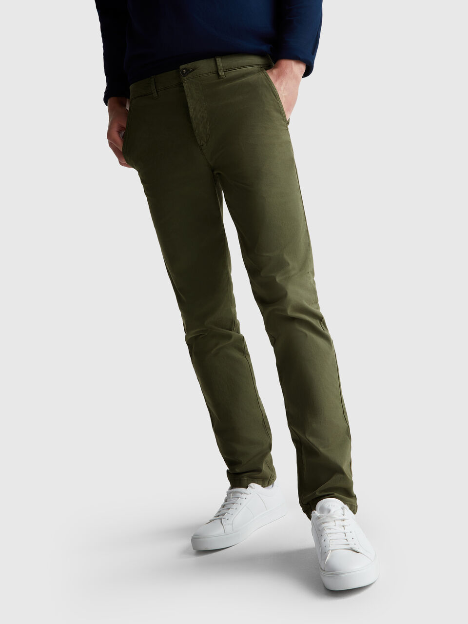 TROUSERS Men image number null