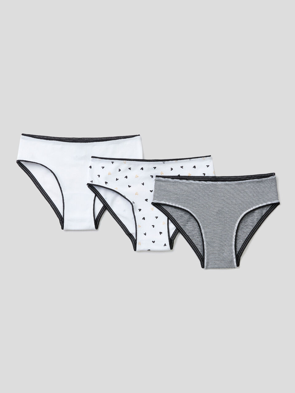 Three pairs of underwear in stretch cotton image number 1
