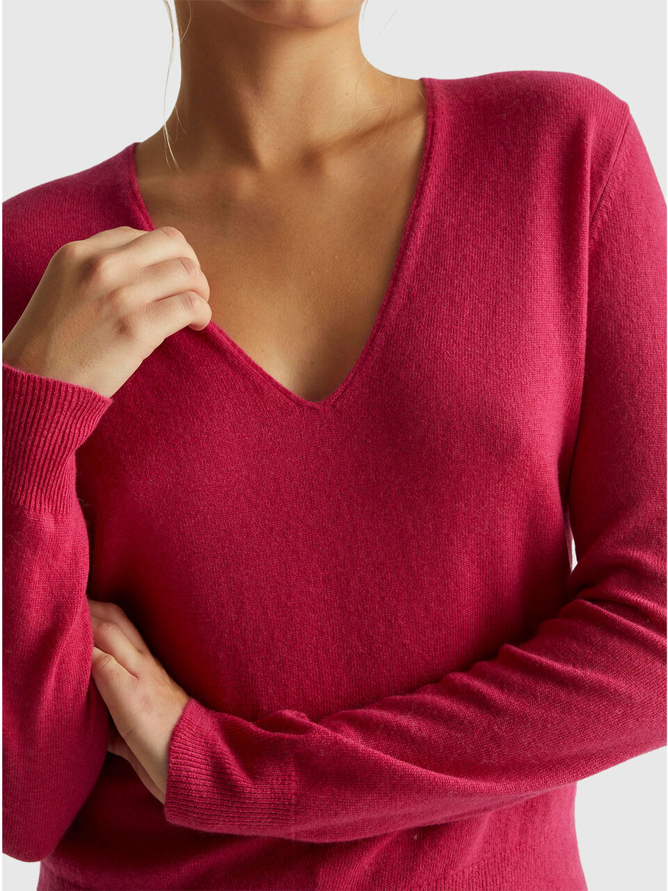 V NECK SWEATER L/S Women image number null