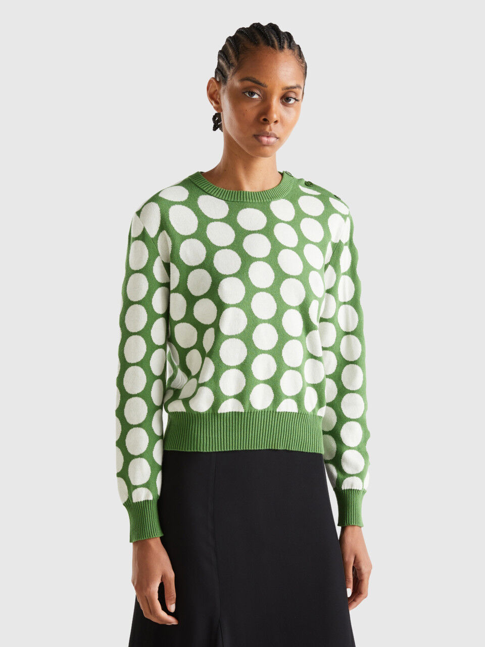 The iconic knitwear discount