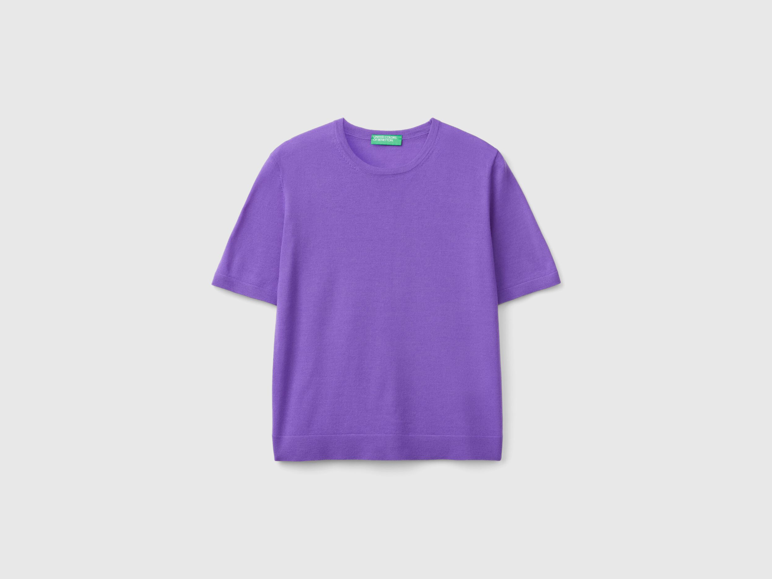 Purple short sleeve sweater top