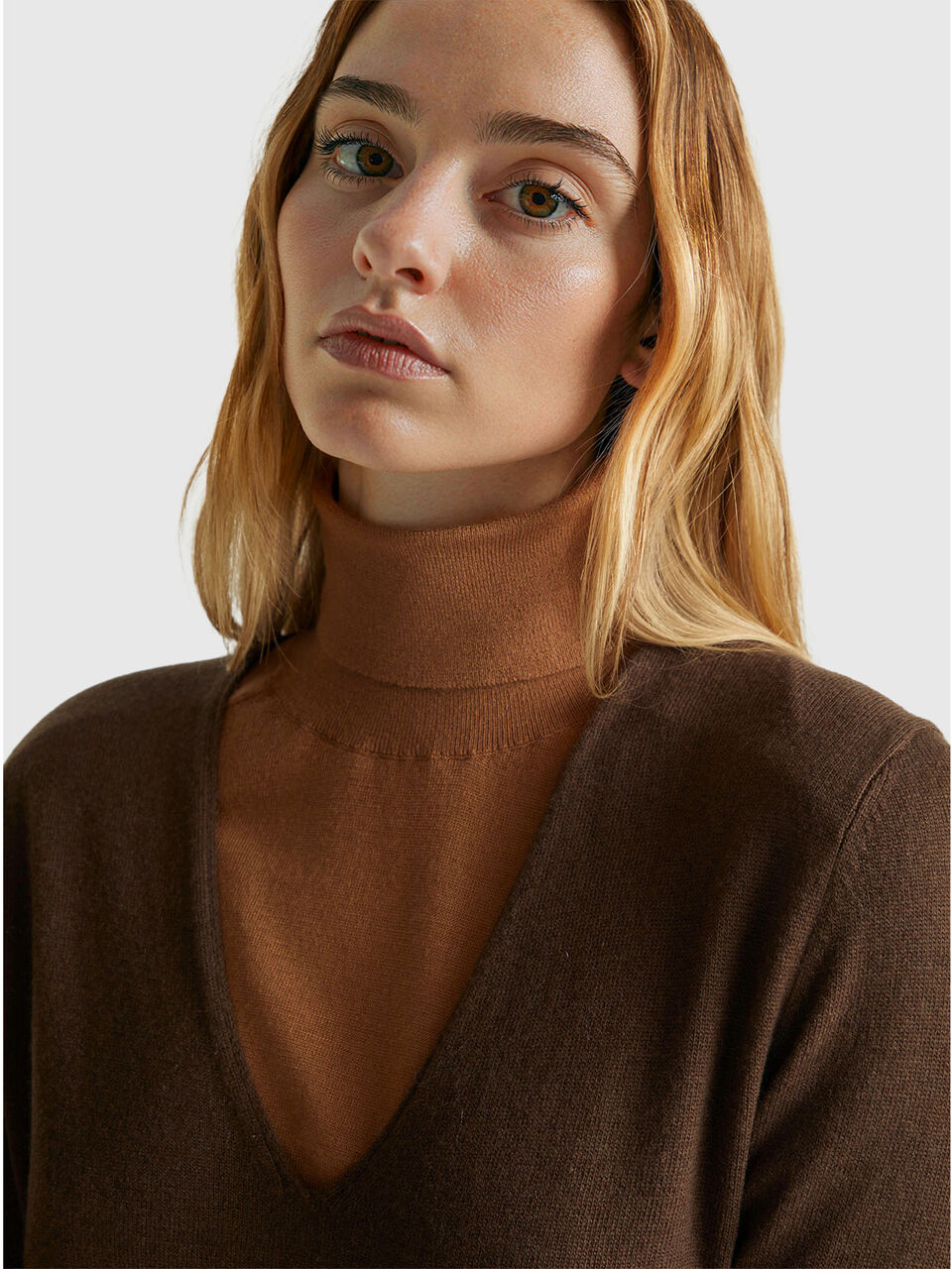 V NECK SWEATER L/S Women image number null