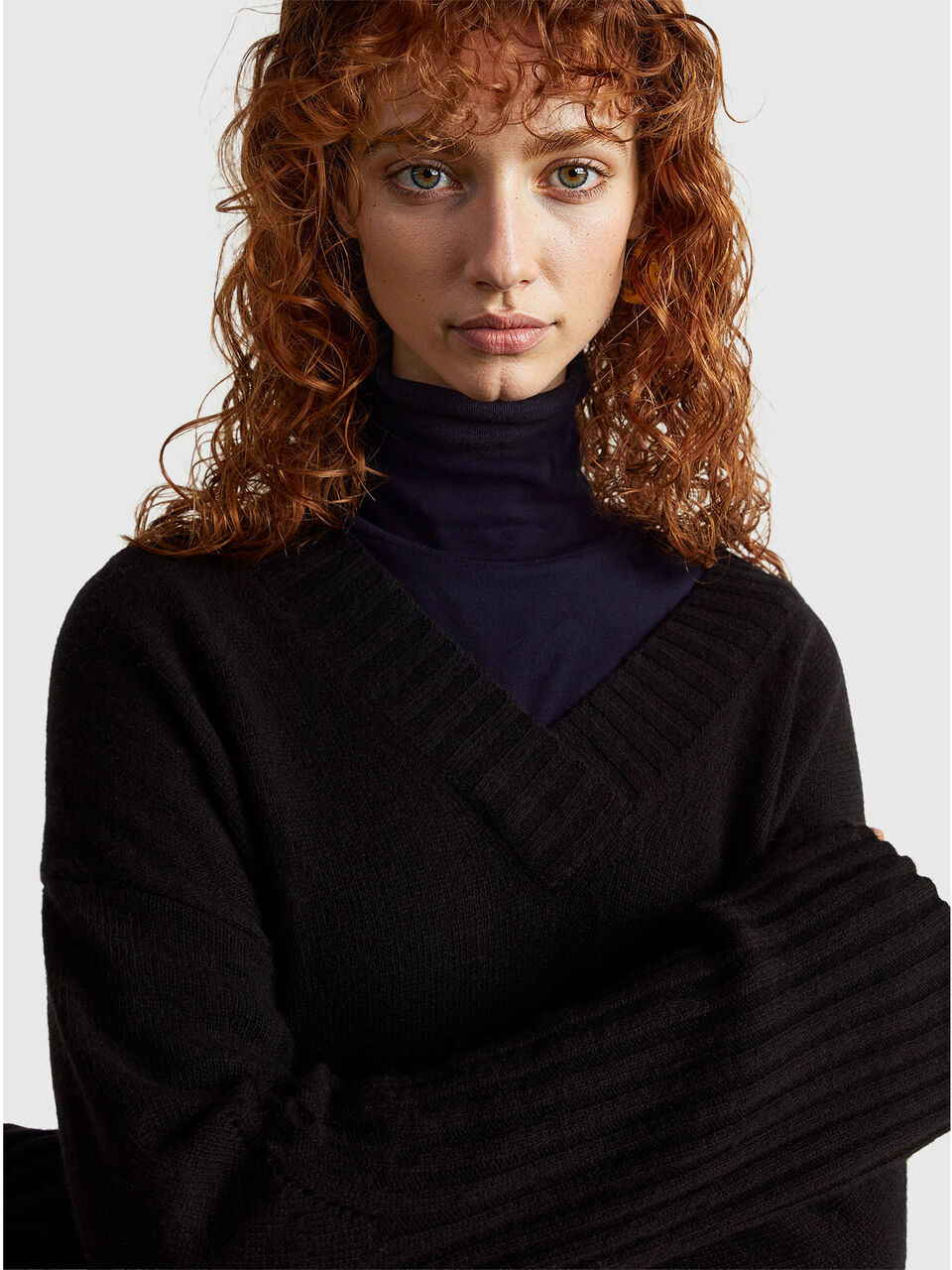 V NECK SWEATER L/S Women image number null