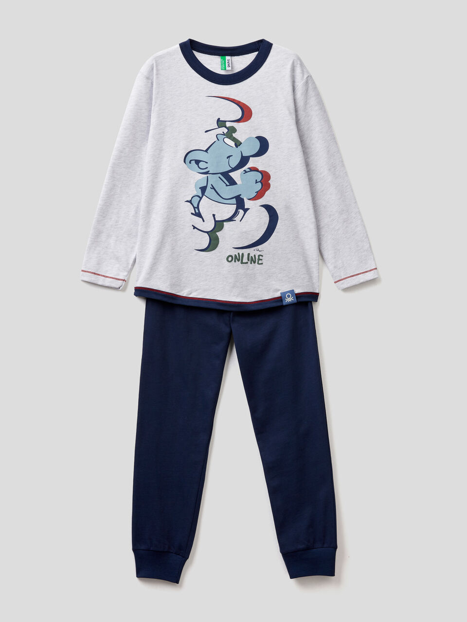 Warm pyjamas with Smurfs print image number 1