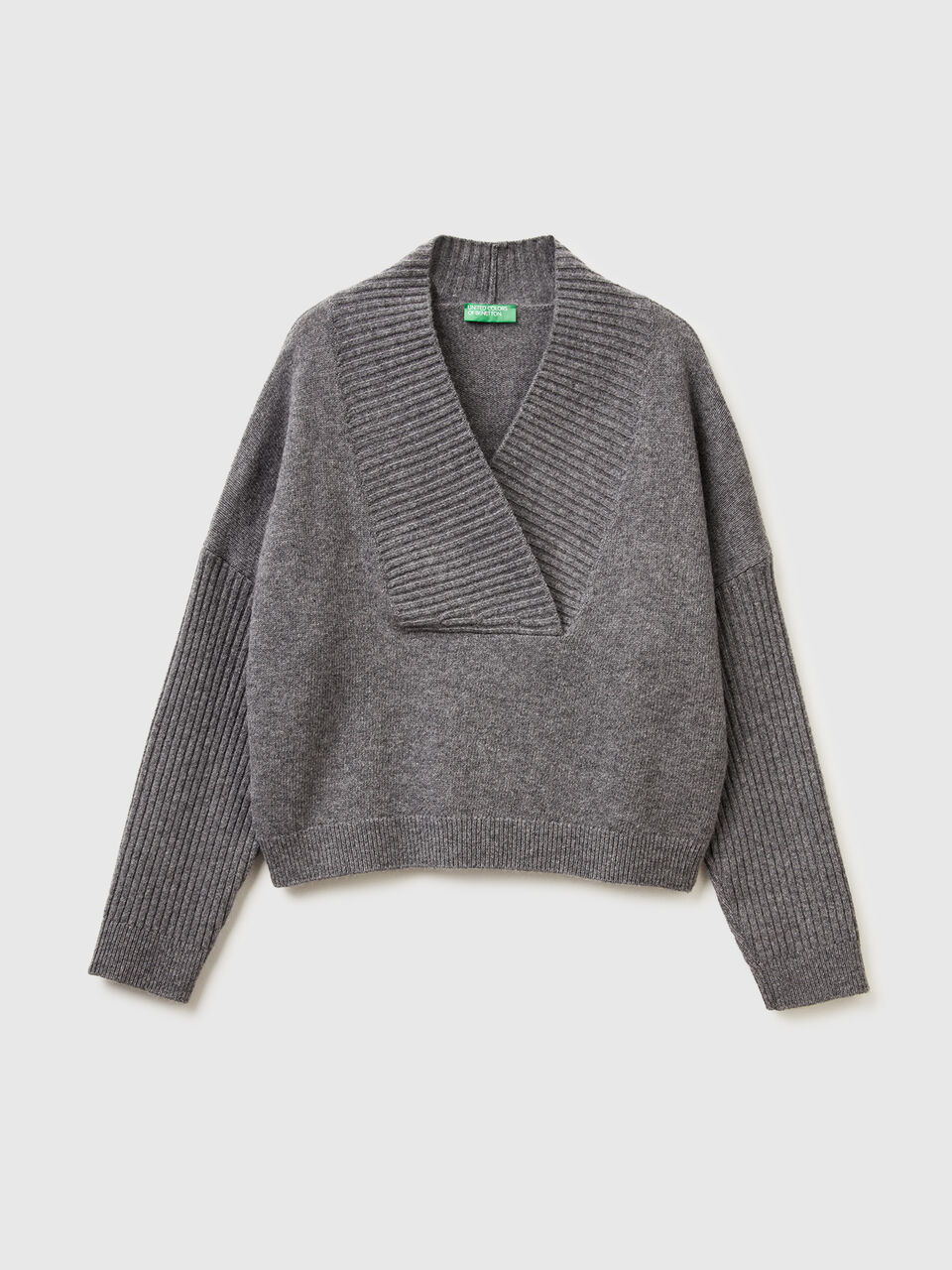V NECK SWEATER L/S Women image number 1