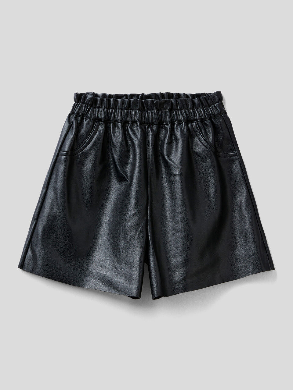 Culottes in imitation leather