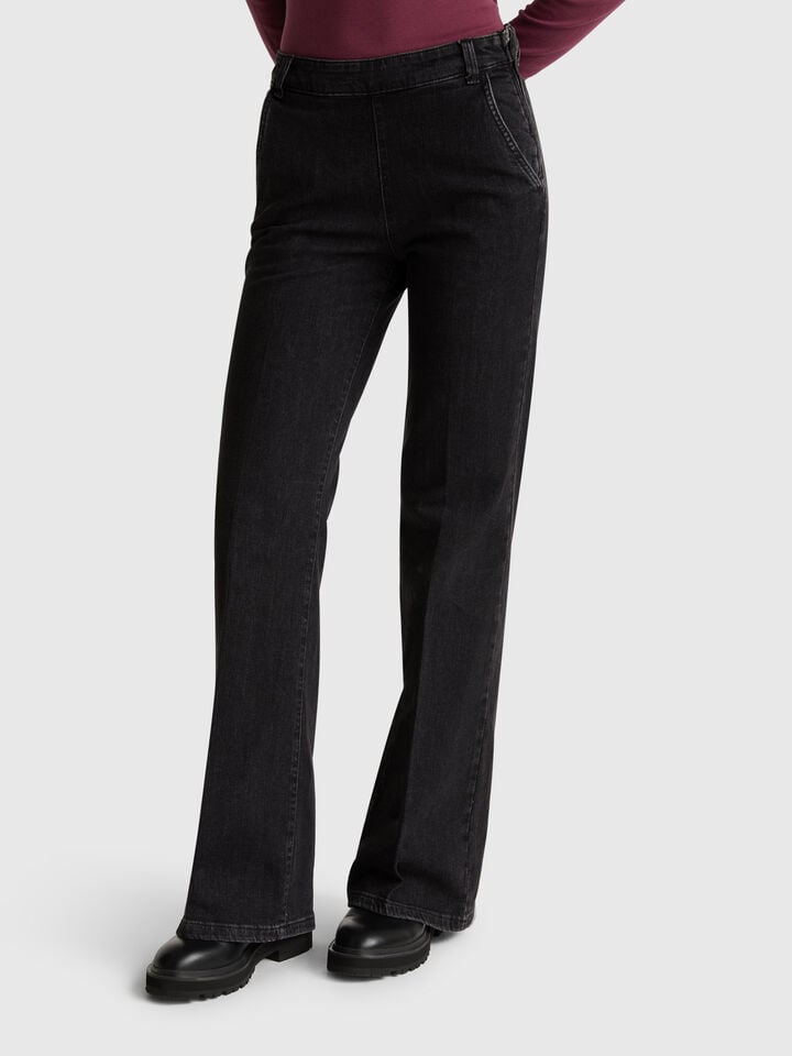 TROUSERS Women